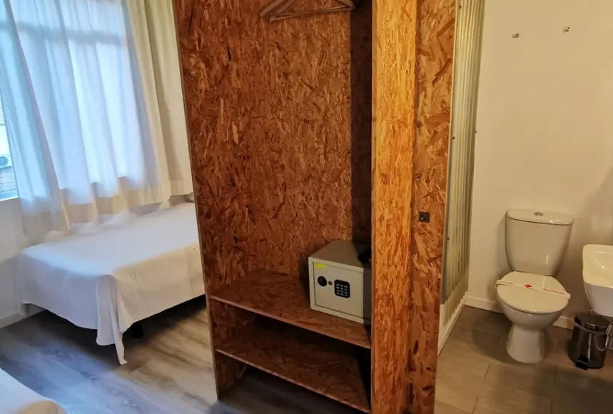 Double room (twin beds)
