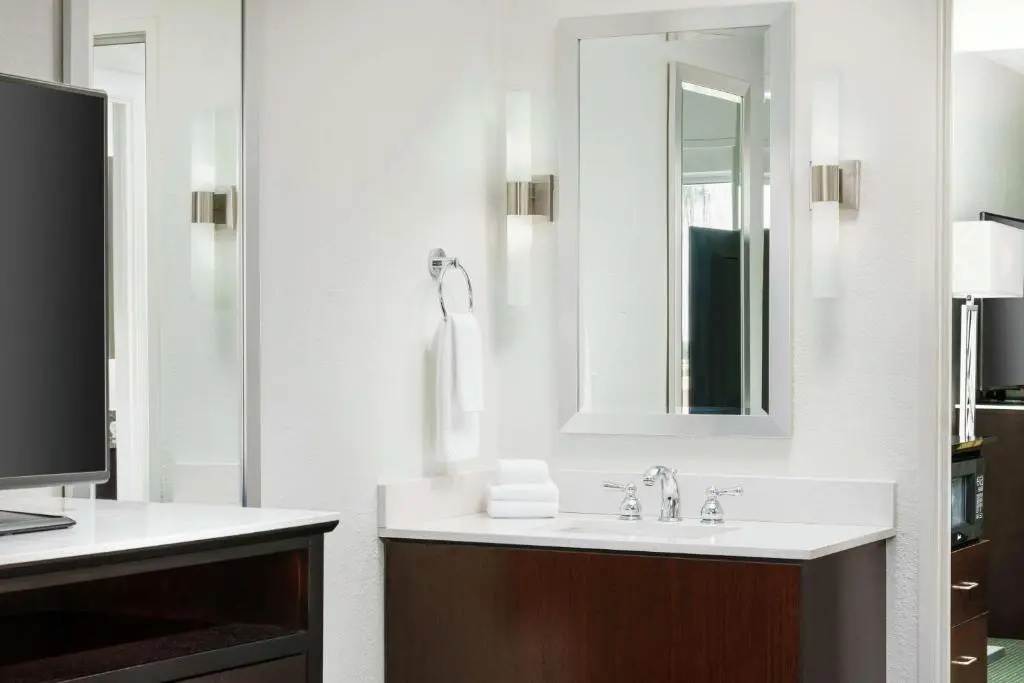 Embassy Suites by Hilton Orlando Lake Buena Vista Resort - Chambres