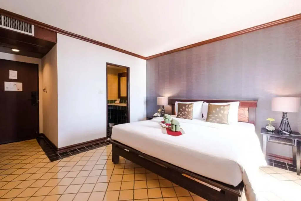 Jomtien Thani Hotel — фото