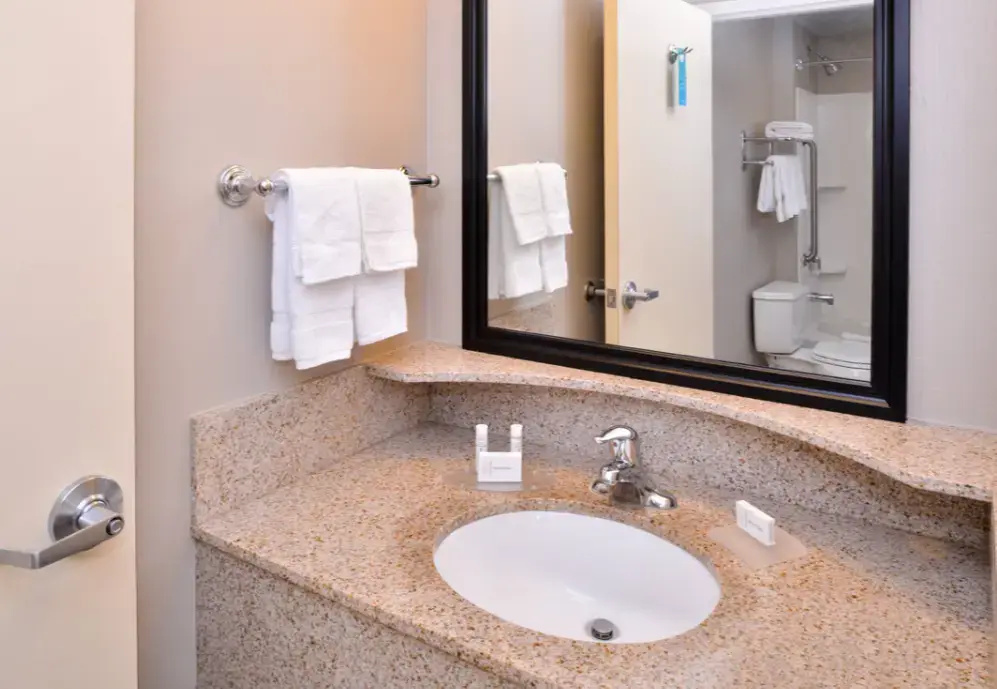 SpringHill Suites by Marriott Corona Riverside - Chambres