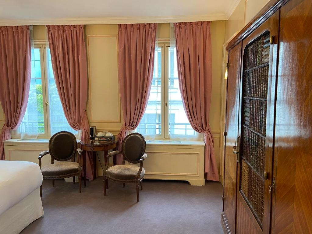 Hotel Raphael 65