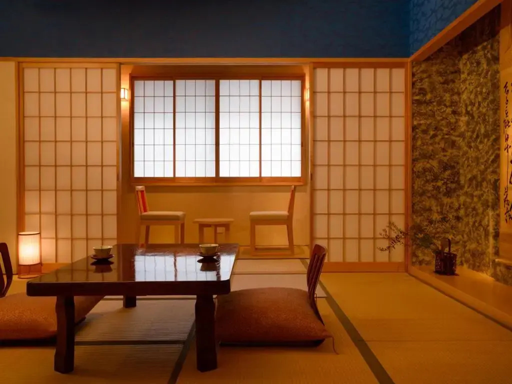 Comfort room