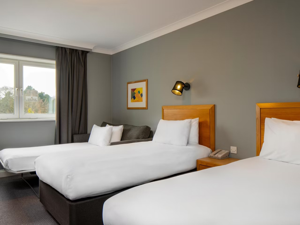 Holiday Inn Edinburgh Zoo by IHG - Chambres