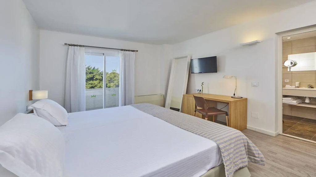 Double room (twin beds)