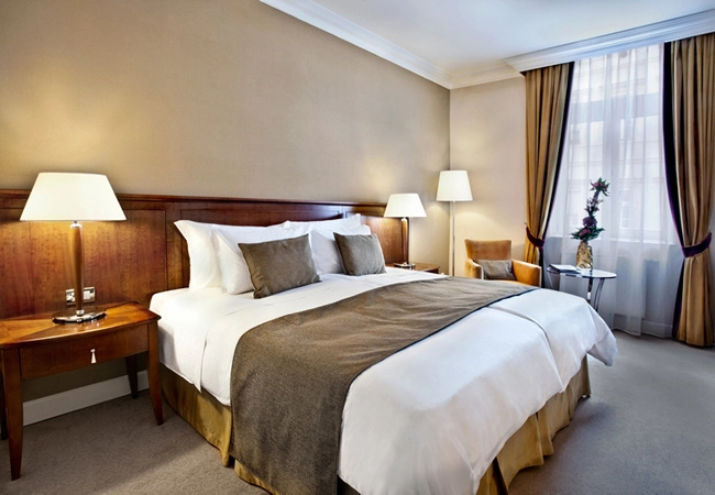 Superior Double room (full double bed)