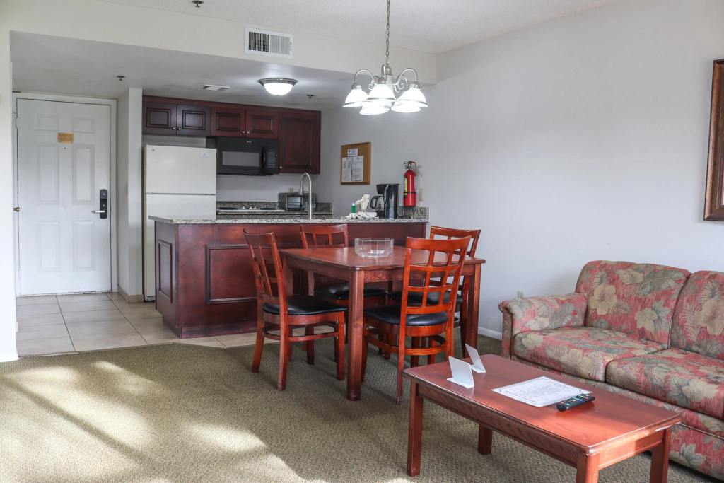 Parc Corniche Condominium Suite Hotel - Chambres