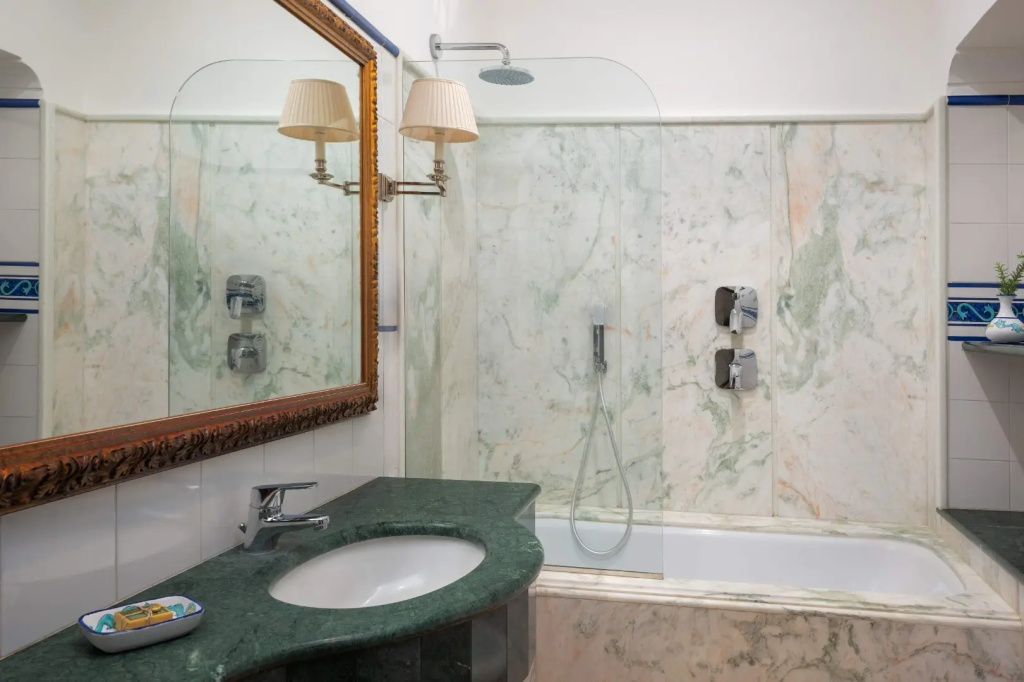 Caesar Augustus Hotel - Chambres