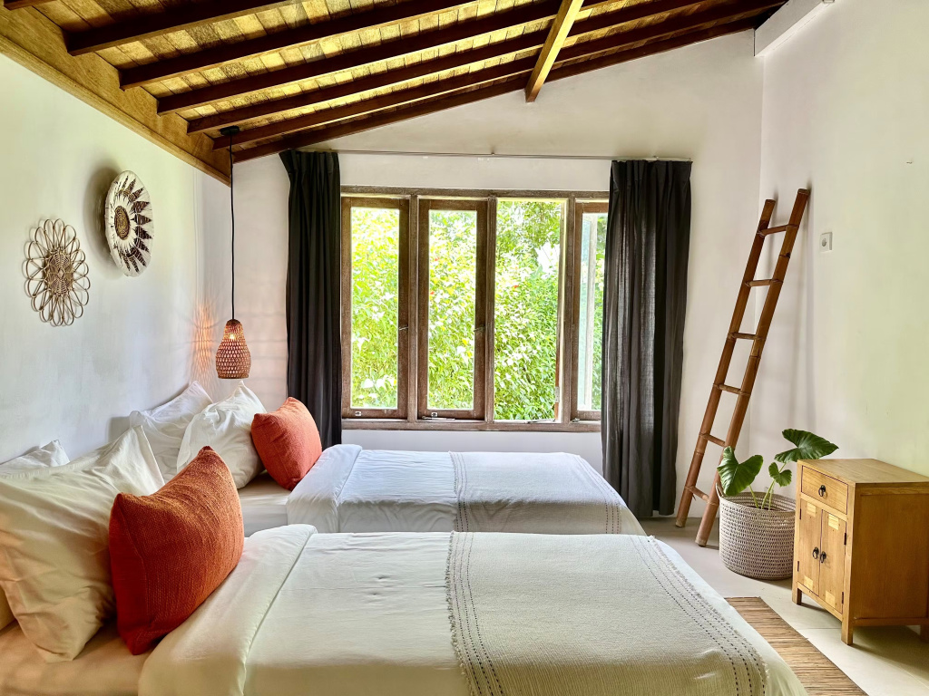 2 Bedrooms Garden Villa