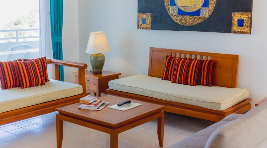 Residence с 2 комнатами с видом на океан в Waterfront Suites Phuket by Centara