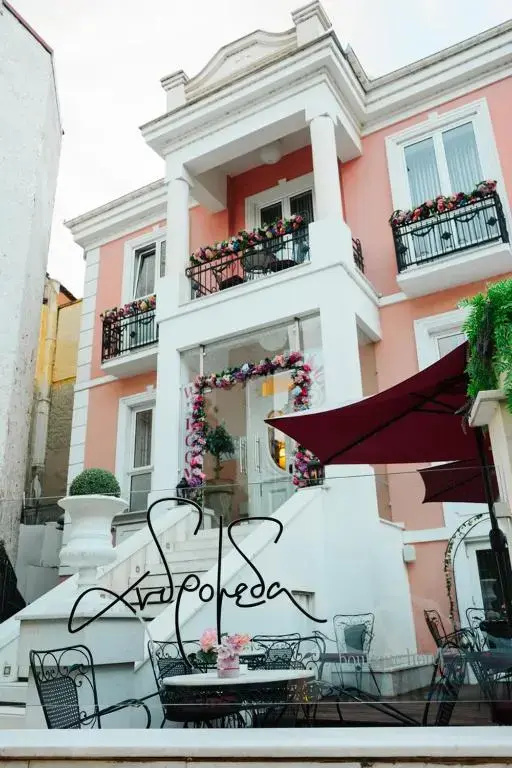 Andromeda Boutique hotel
