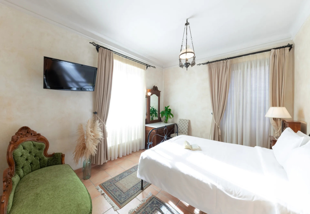 Standard Double room (twin beds)