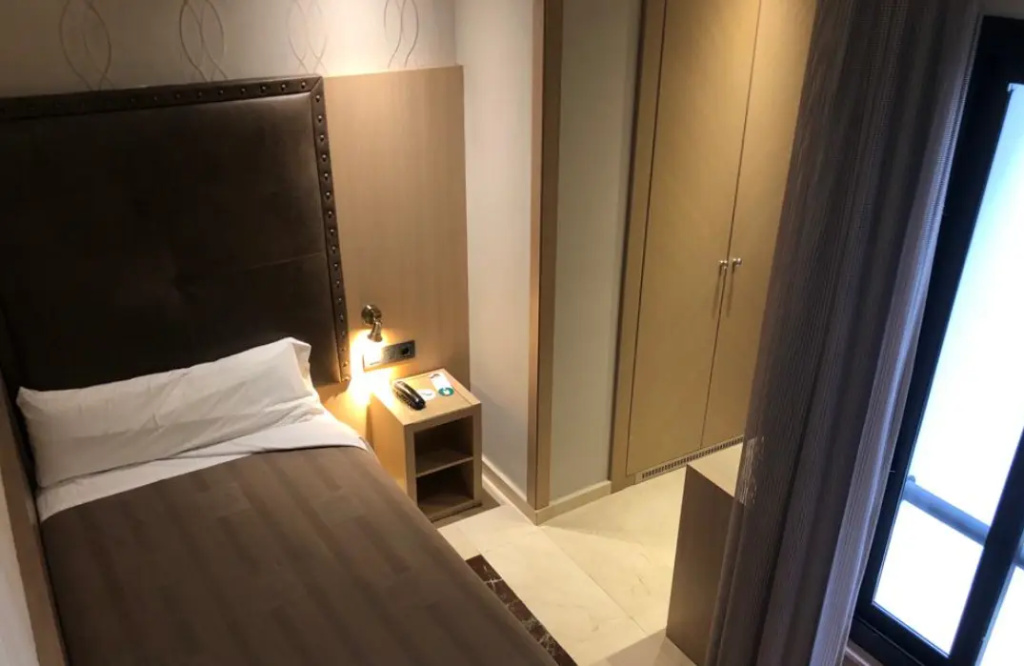 Single room