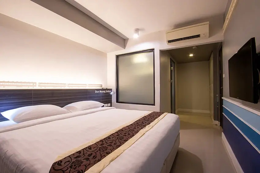 Deluxe iSanook Double Basement Suite (full double bed)