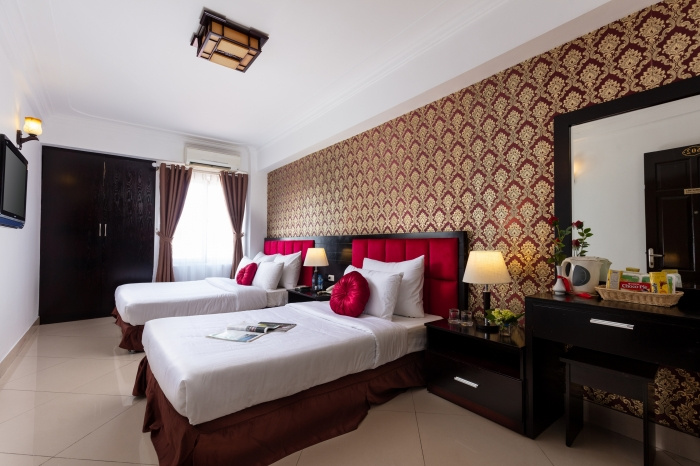 Triple room