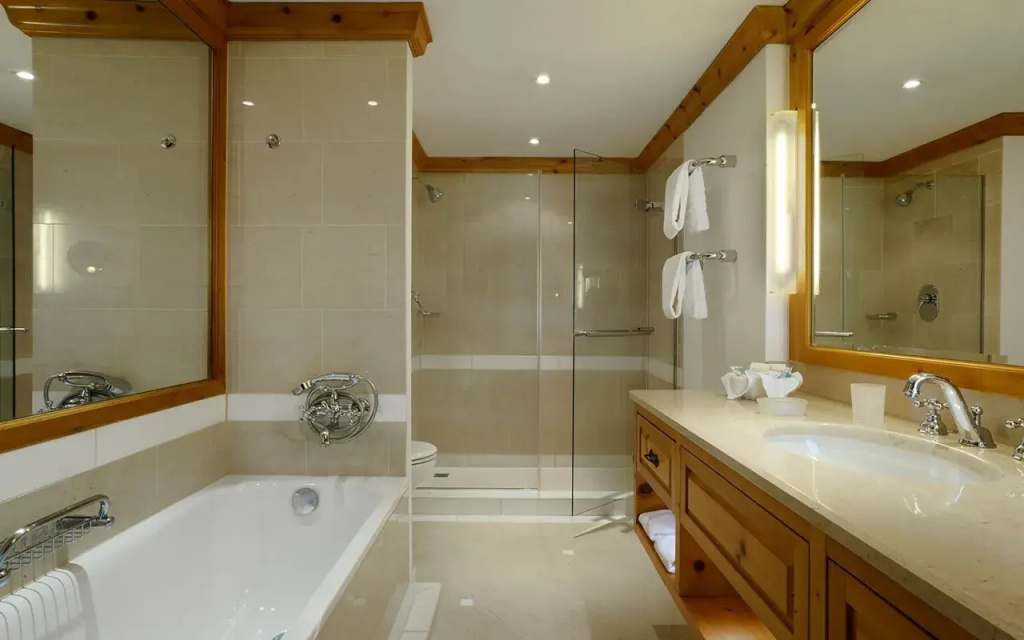 Crystal Hotel - Chambres