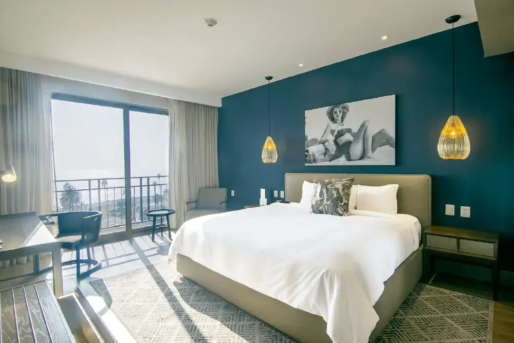 Deluxe Double room with ocean view (twin beds)