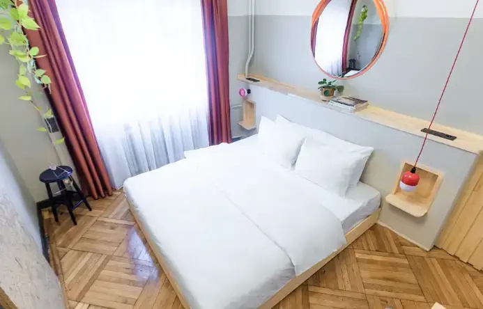 Sweet Red Riding Hood Double room (full double bed)