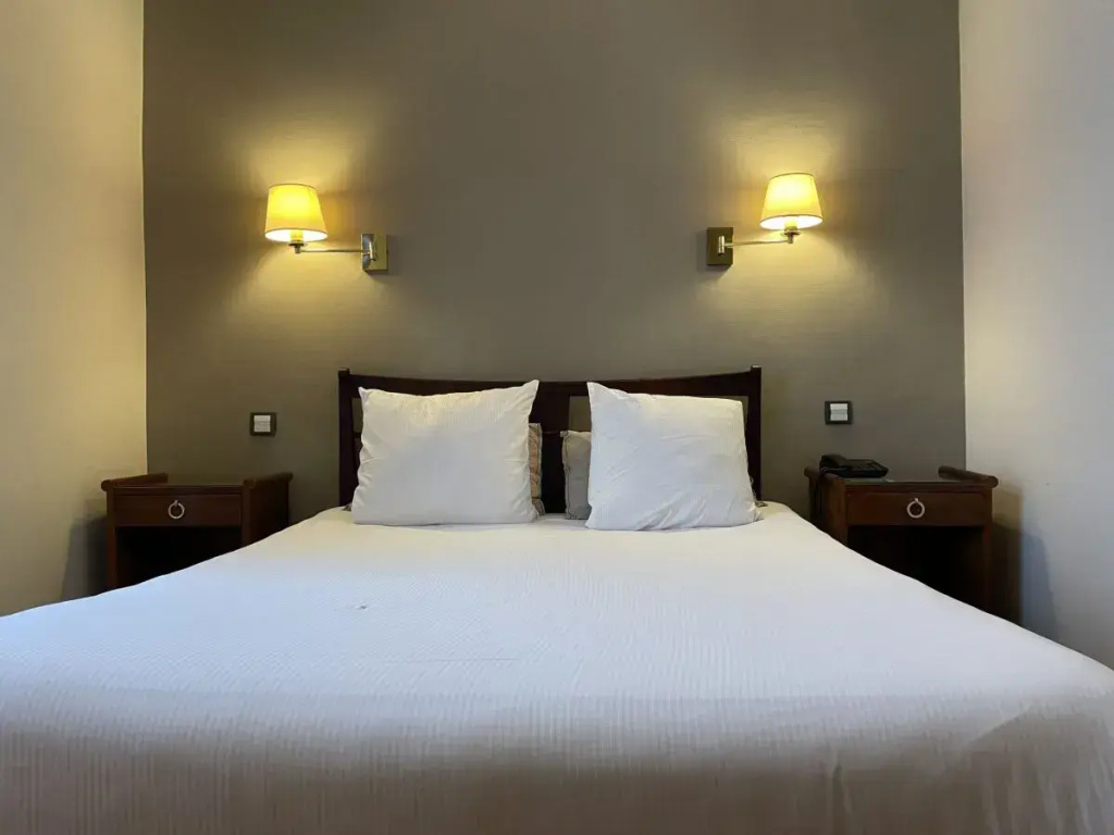Hôtel France et Chateaubriand - Chambres