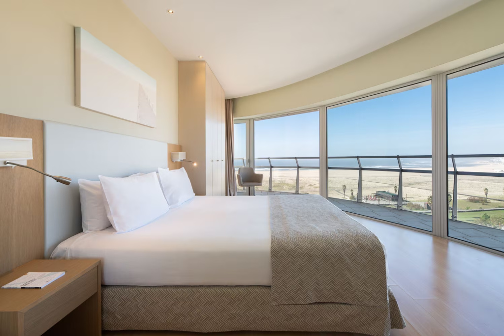 Eurostars Oasis Plaza Hotel - Chambres