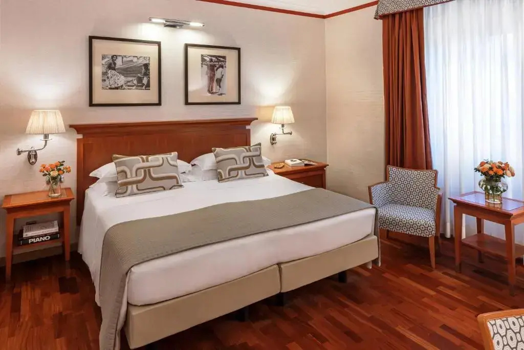 Deluxe Double room (full double bed)