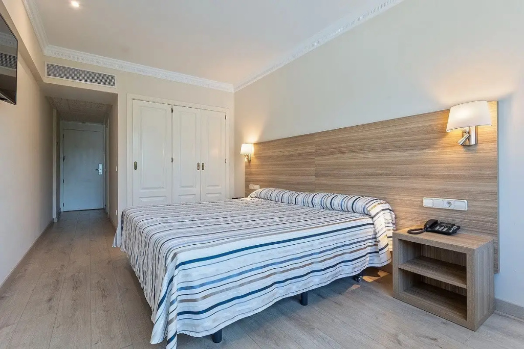 Single room