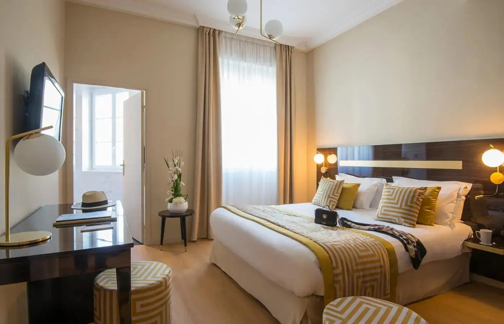 Hôtel Carlton - Chambres