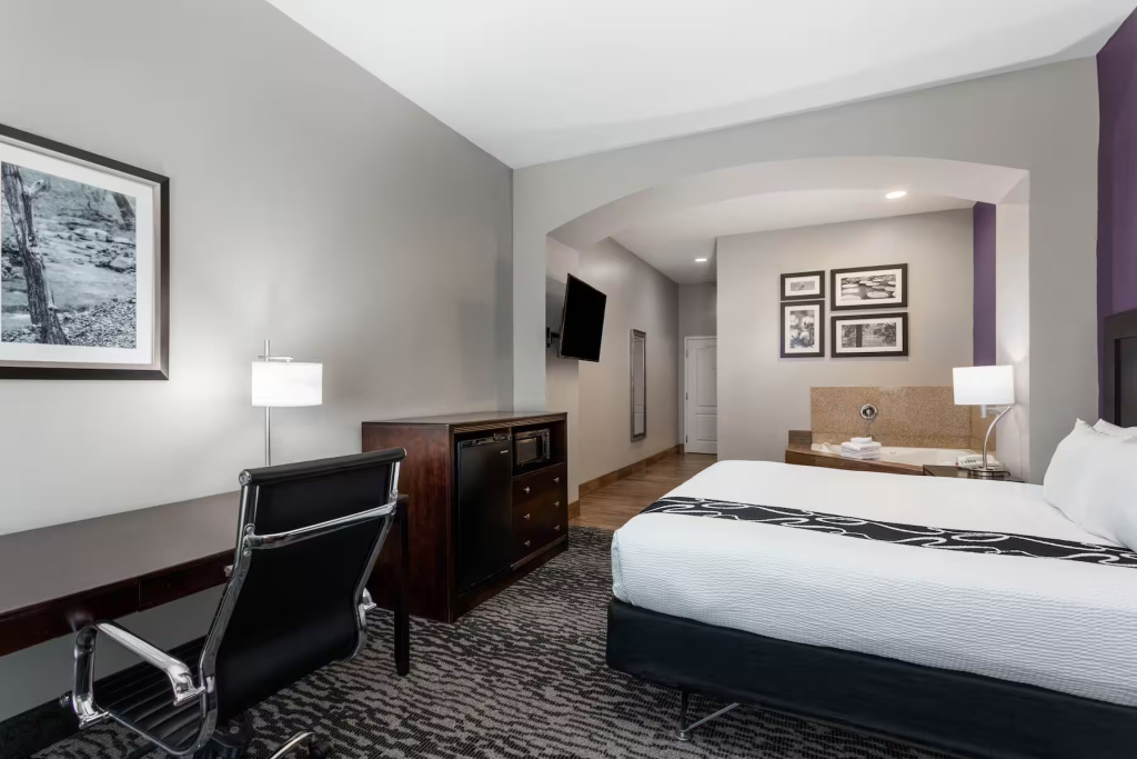 La Quinta Inn & Suites by Wyndham Huntsville Airport Madison - Chambres