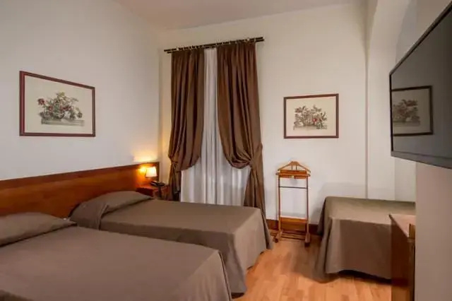 Classic Triple room