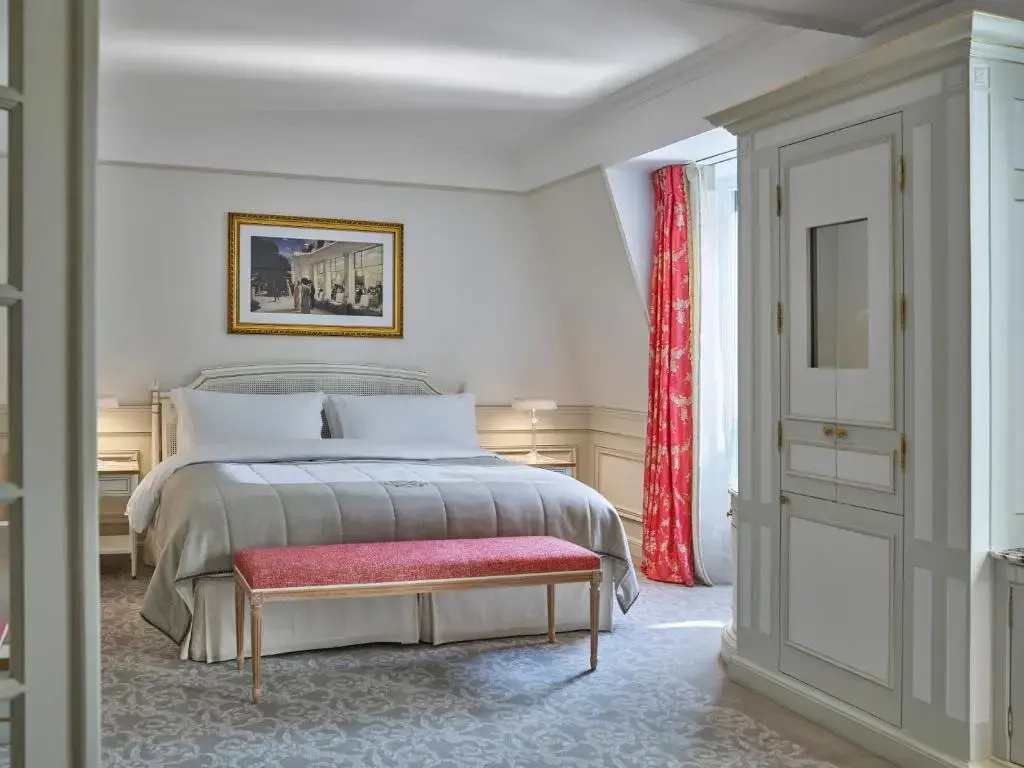 Executive Double Junior Suite (full double bed)