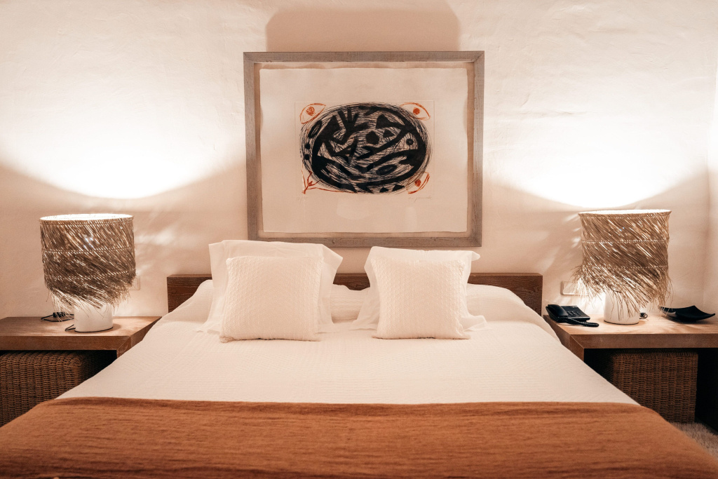 Double Suite (full double bed)