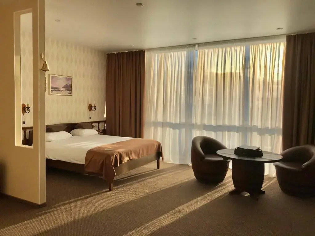 Sakura Double Junior Suite (full double bed)