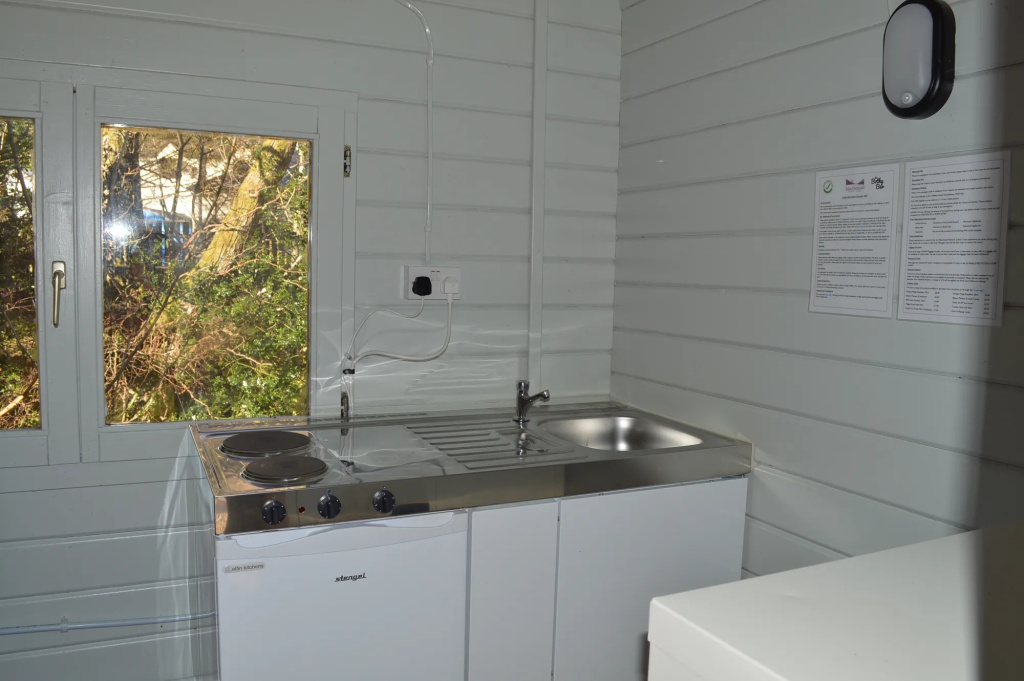 MacDonald Hotel & Cabins  - Chambres