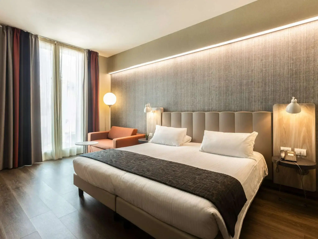 Superior Double room (full double bed)