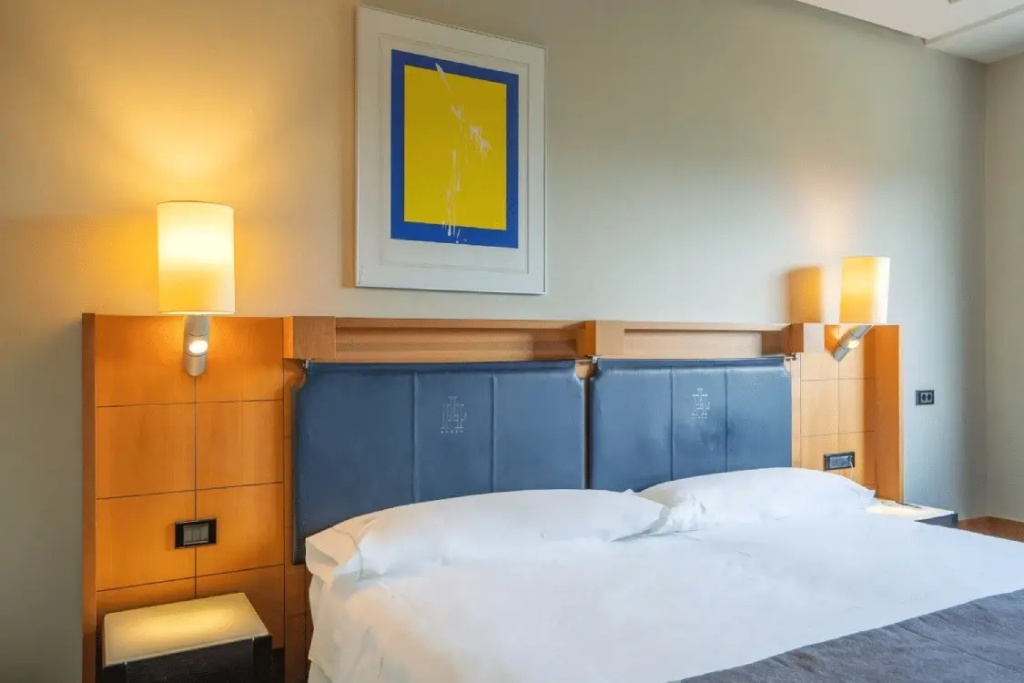 Gran Hotel Lakua - Chambres
