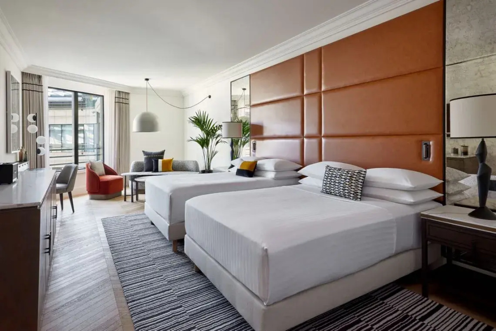 2 Bedrooms Grand Atrium Suite