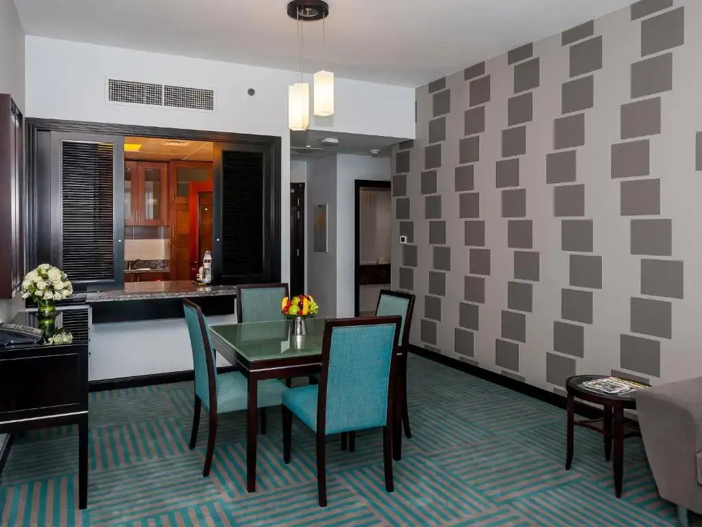 Flora Creek Deluxe Hotel Apartments Dubai - Chambres