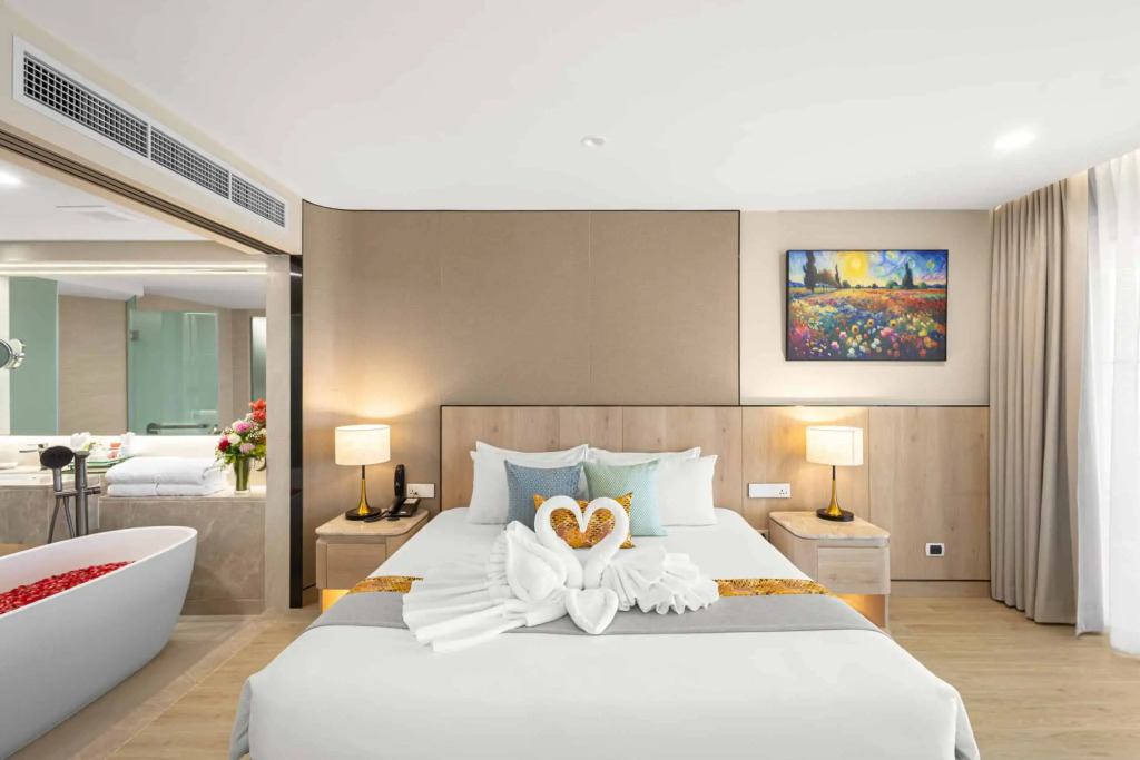 Двухместный полулюкс c 1 комнатой двуспальная кровать в Royal Cliff Beach Hotel Pattaya