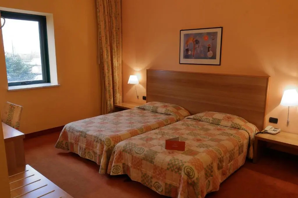 Standard Double room (twin beds)