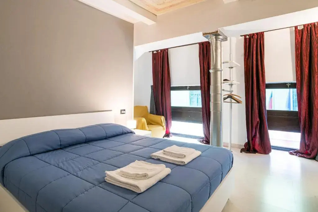 Apartment with balcony