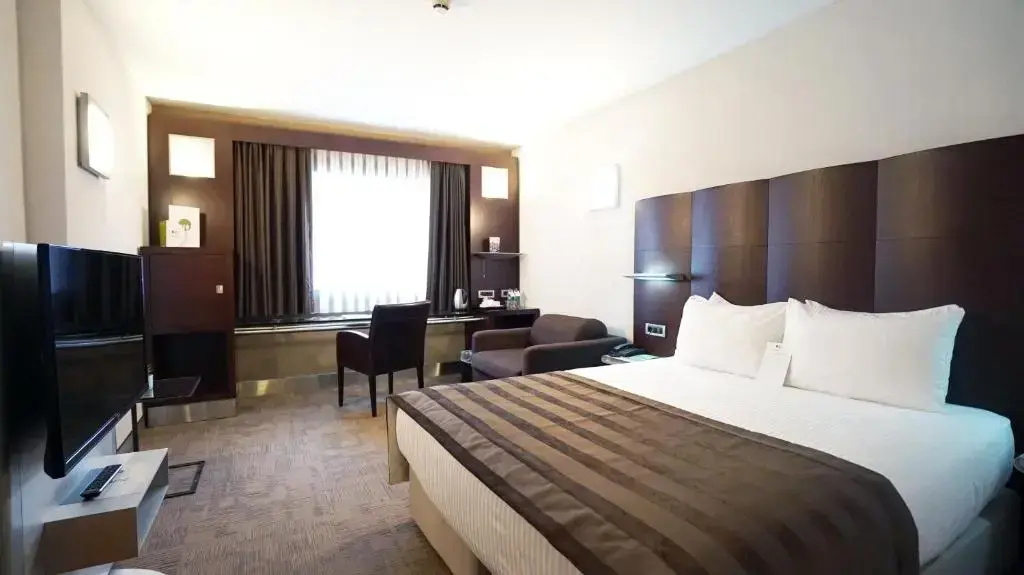 Point Hotel Taksim — фото