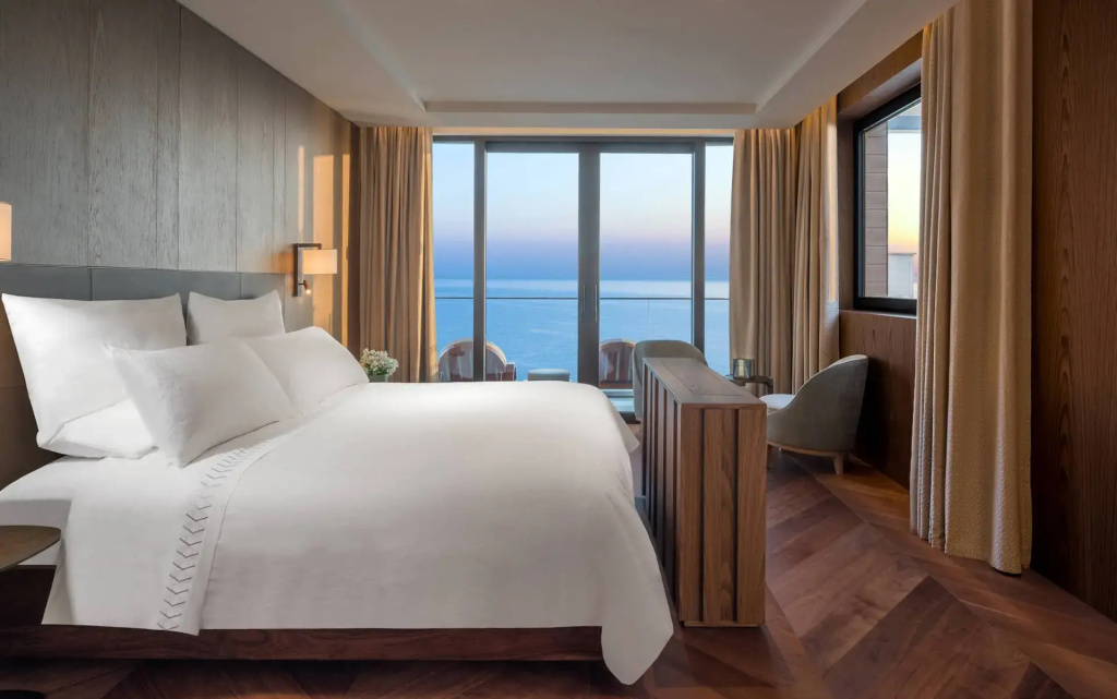 The Amara with Private Pool Penthouse Suite