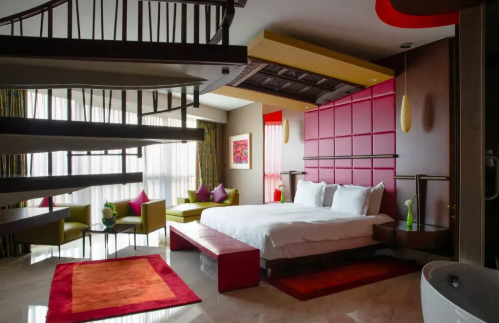 Jumeirah Creekside Hotel