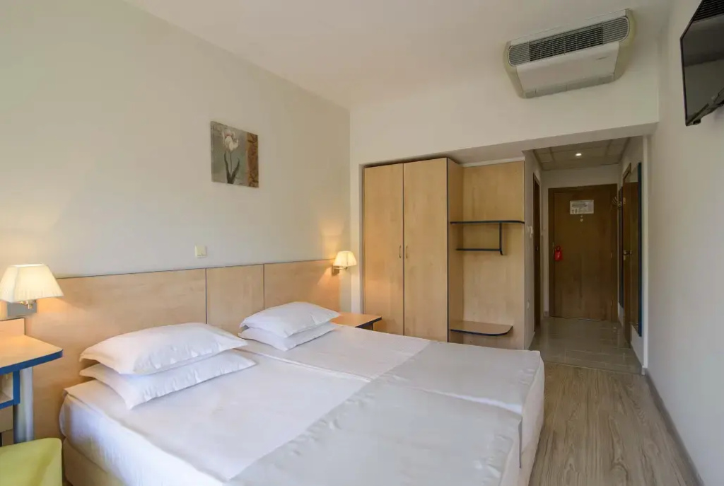 Madara Park Hotel - Chambres