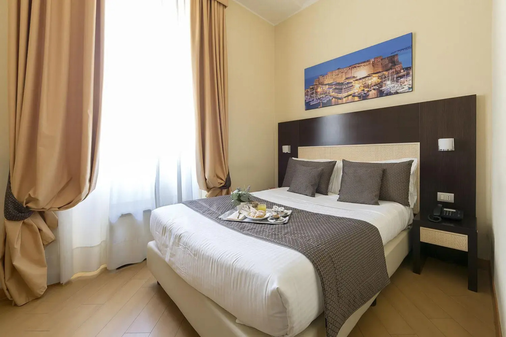 Hotel Naples - Chambres