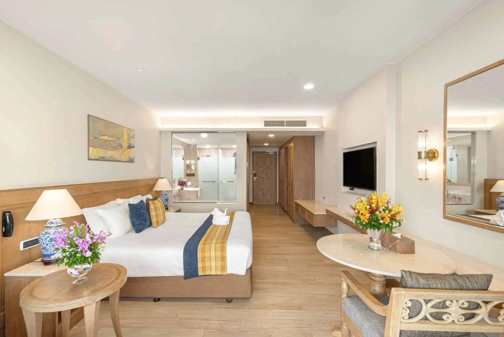 Connecting room with sea view