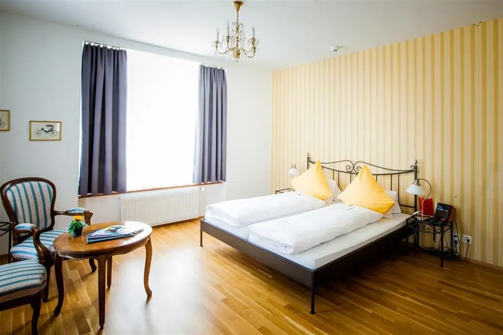 Carlton-Europe Vintage Adults Hotel - Chambres