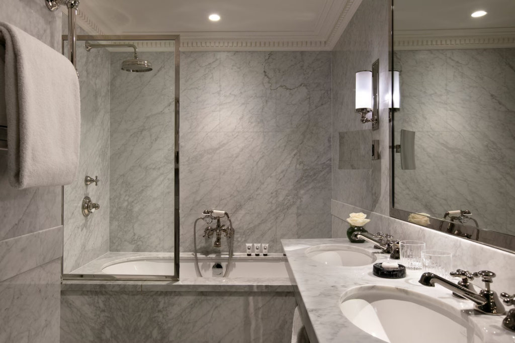 Hôtel de Berri Champs-Élysées, a Luxury Collection Hotel 54
