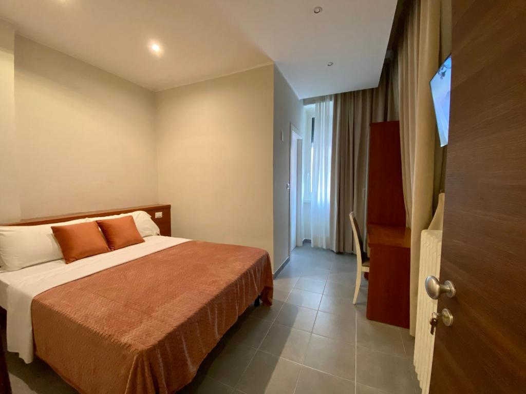 Economy Double room (full double bed)