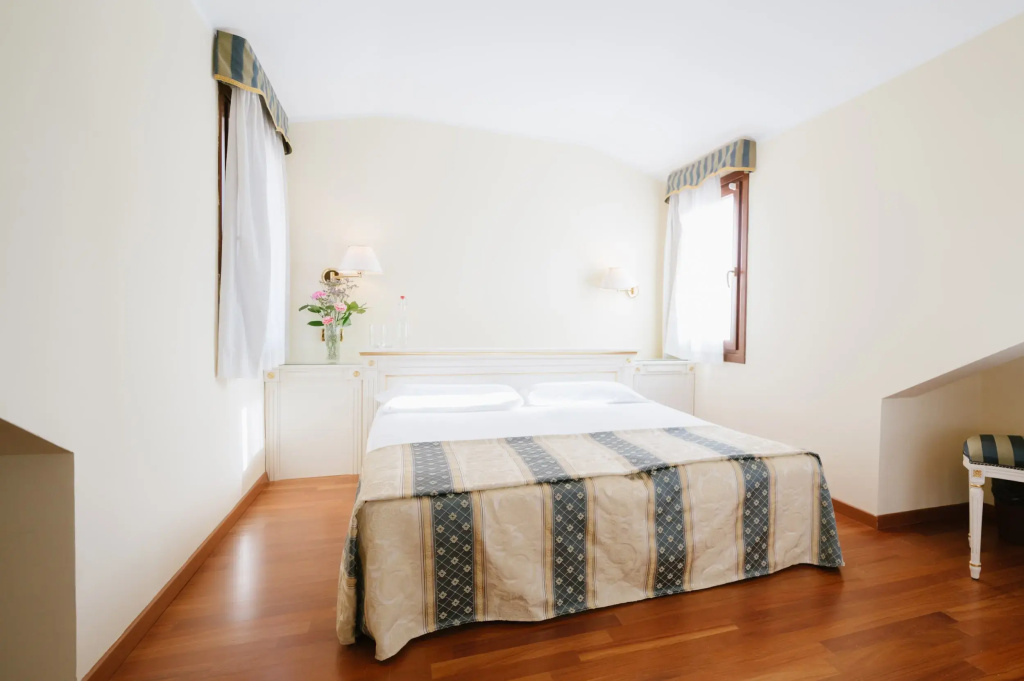 Classic Double room twin beds