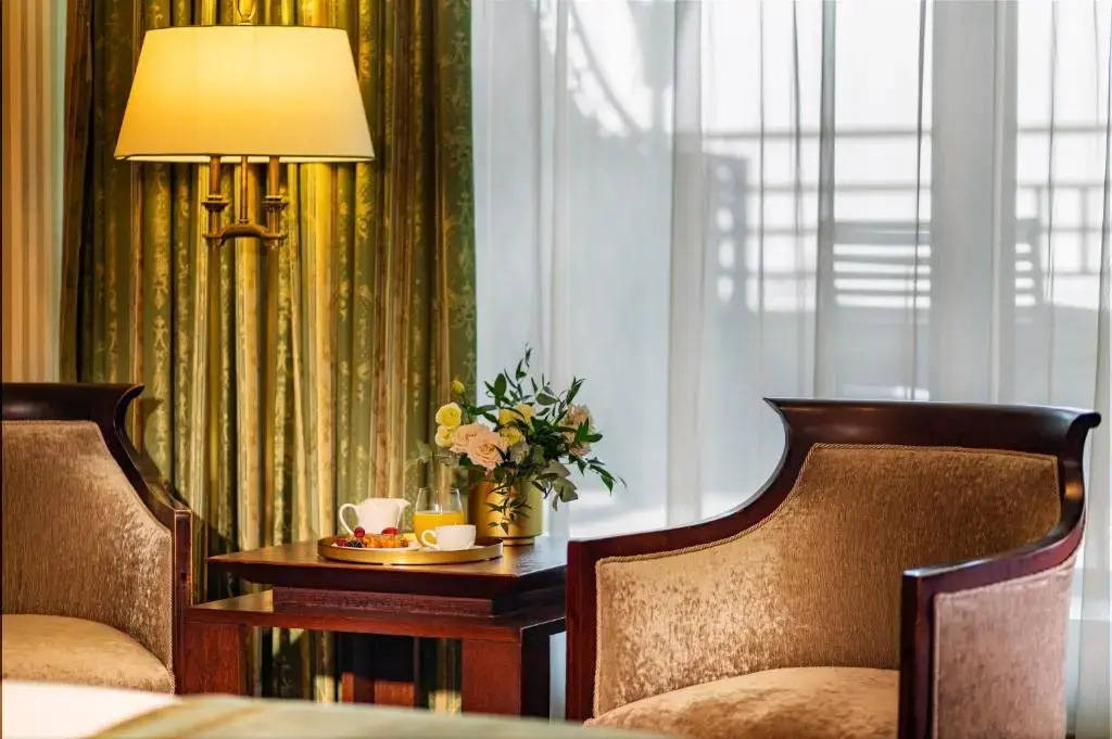 Grand Hotel Sofia - Chambres